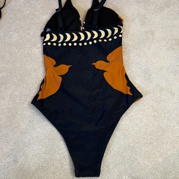 NWT Commense Orange and Black Bird Cut Out One Piece Swim Suit Size XS - Picture 5 of 8